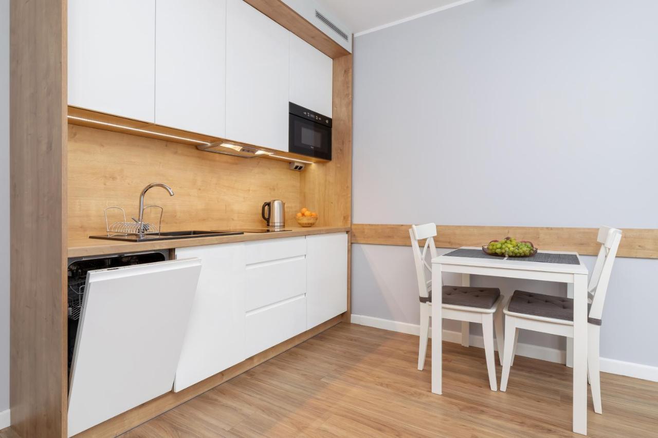 Apartments Cracow Wawrzynca By Noclegi Renters Краков Экстерьер фото